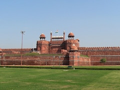 Bomb Scare: Mumbai Police Receive Call Threatening To Blow Up Red Fort In Delhi