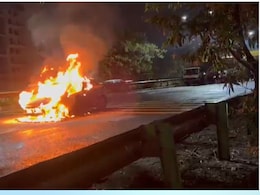 Car Fire On Pune-Bengaluru Highway Draws Crowd, Causes Traffic Disruption: Video