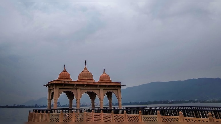 राजस्&zwj;थान में मॉनसून धीमा, उमस भरी गर्मी से लोग परेशान; IMD की आई नई भव&zwj;िष्&zwj;यवाणी