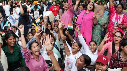 Paper Leak Protest: What Does India Think Now? Cvoter Survey Reveals