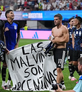 Argentinas Premier League Trio Could Have UK Visas Revoked Over World Cup Controversy: Report