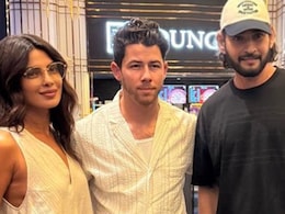Amid <i>Varanasi</i> Shoot, Priyanka Chopra And Nick Jonas Join Mahesh Babu For Movie Night