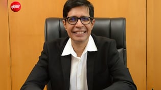 IIT director, जिनके पास पासपोर्ट नहीं है, कभी विदेश नहीं गए, दिलचस्&zwj;प है वजह