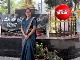 Success Story: बिना कोचिंग की तैयारी, तीसरे प्रयास में सफलता; छपरा की मनीषा बनीं क्षेत्र की पहली महिला अधिकारी