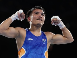 Jadumani Singh Defeats Pakistan's Sumama Rehman In Commonwealth Games 55Kg Boxing Round Of 16