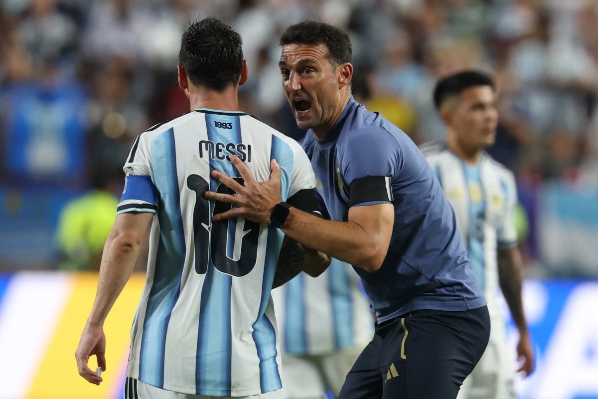 Argentina win again in FIFA World Cup 2026 as coach praises Messi and team