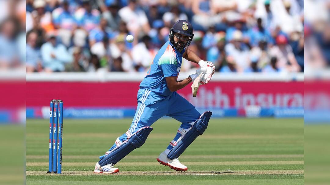 IND vs ENG, 3rd ODI LIVE Score:  रोहित शर्मा 138 रन बनाकर आउट, भारत को लगा दूसरा झटका