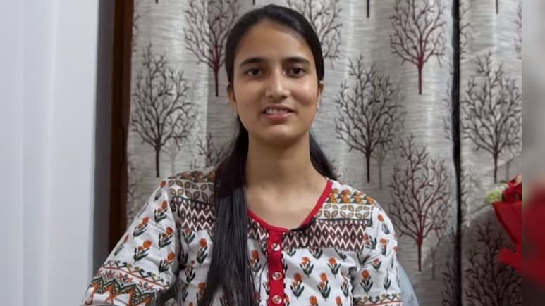 Success Story: बिना कोचिंग पहले प्रयास में AIR-19, कौन हैं IAS लघिमा तिवारी? जानें सक्&zwj;सेस का फॉर्मूला