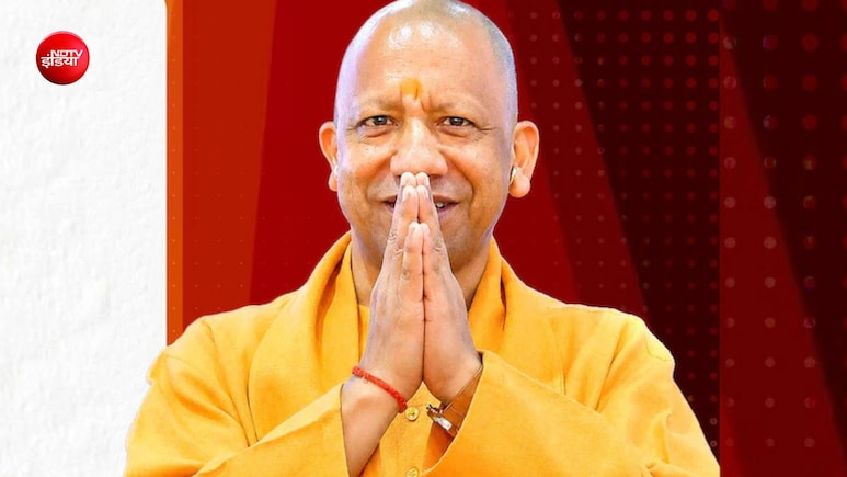 यूपी में 12 लाख शिक्षकों को आज से कैशलेस इलाज, शिक्षामित्रों से रसोइयों तक का बीमा, CM योगी करेंगे वाराणसी से शुरुआत