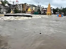 Nashik News: नाशिकला महापूराचा धोका! दुतोंड्या मारुतीच्या गळ्यापर्यंत पोहोचलं पाणी!'या' भागांमध्ये येणार पाणी