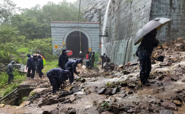 13 Killed In A Single Day. Here's What Is Happening In Rain-Hit Maharashtra