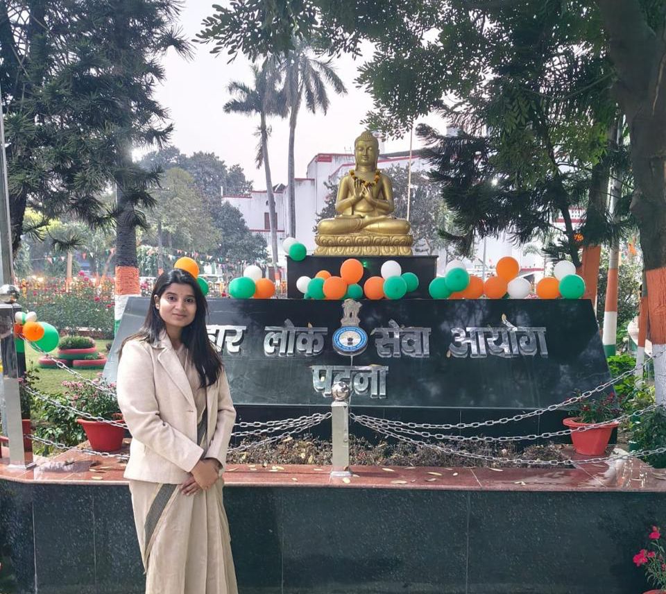 DSP sunidhi kumari success story nawada Bihar BPSC Topper