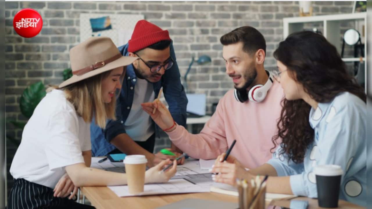 Gen Z in Office: बॉस की दादागिरी नहीं झेलती ये जेनरेशन, इनका काम करने का ये है यूनिक तरीका