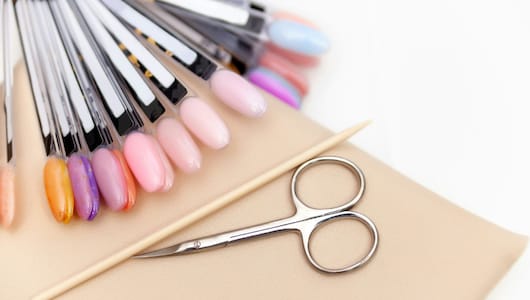 Salon जैसा Nail Care चाहिए? ₹1600 के अंदर ये Best Cuticle Care Kits हैं शानदार ऑप्शन