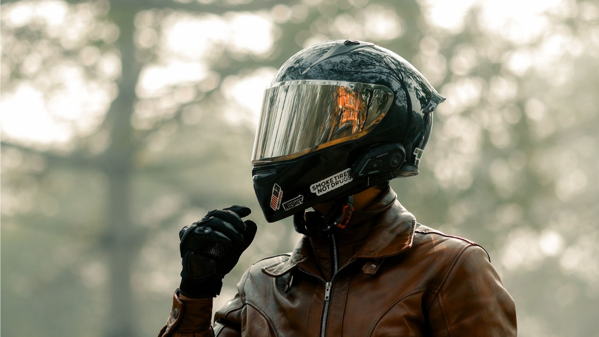 Make every bike rider safer and comfortable with these Steelbird helmets Make every bike rider safer and comfortable with these Steelbird helmets