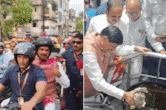 VIDEO: सिंहस्थ 2028 तैयारियों का जायजा लेने बाइक पर निकले सीएम यादव, फिर होटल में बनाने लगे जलेबी