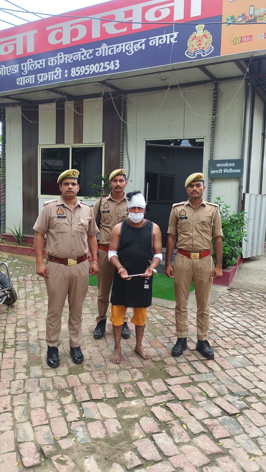 Greater Noida Murder Case: आरोपी सुरेश Greater Noida Murder Case: आरोपी सुरेश