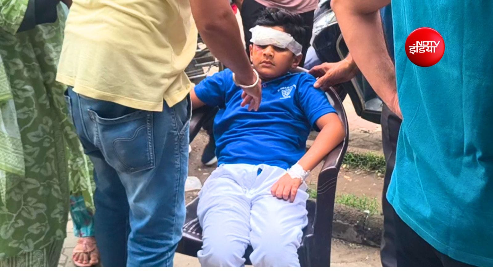 हादसे में 7 बच्चे घायल हुए जिनकी हालत स्थिर है