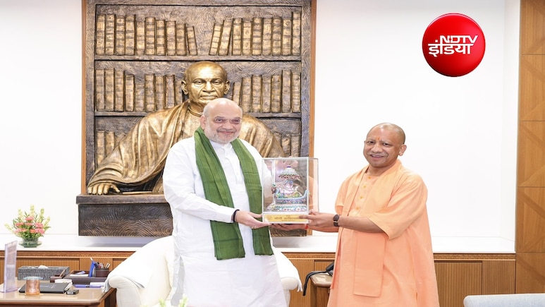 दिल्ली में अमित शाह से मिले CM योगी आदित्यनाथ, चंदा चोरी घोटाले के बाद हुई पहली मुलाकात