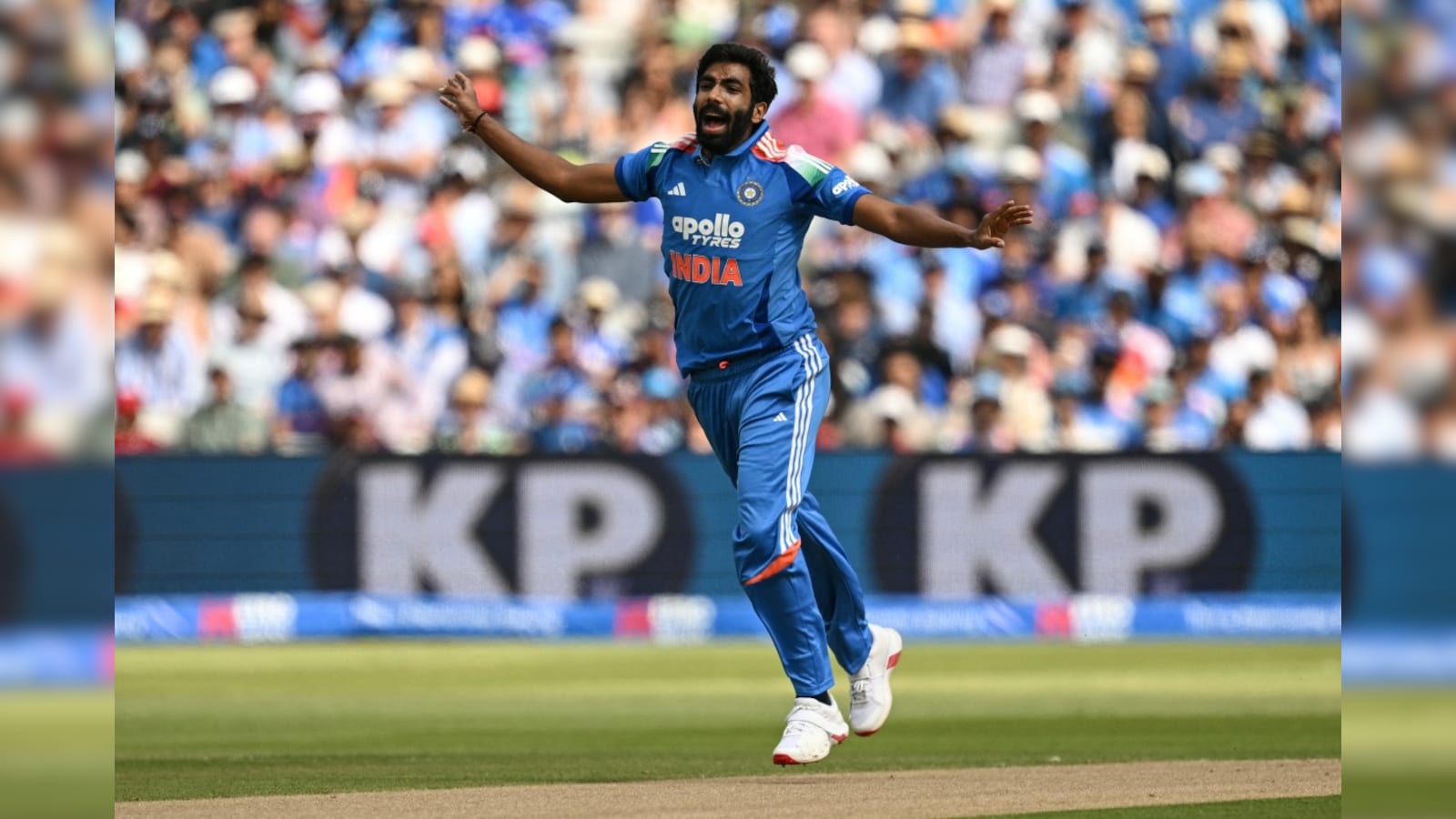 India vs England LIVE Score, 1st ODI: Jasprit Bumrah Injures England Opener With Fiery Delivery