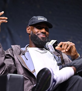 Lebron James To Play For Philadelphia 76ers, Says It Will Be His Last Destination