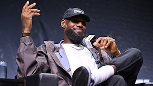 Lebron James To Play For Philadelphia 76ers, Says It Will Be His Last Destination