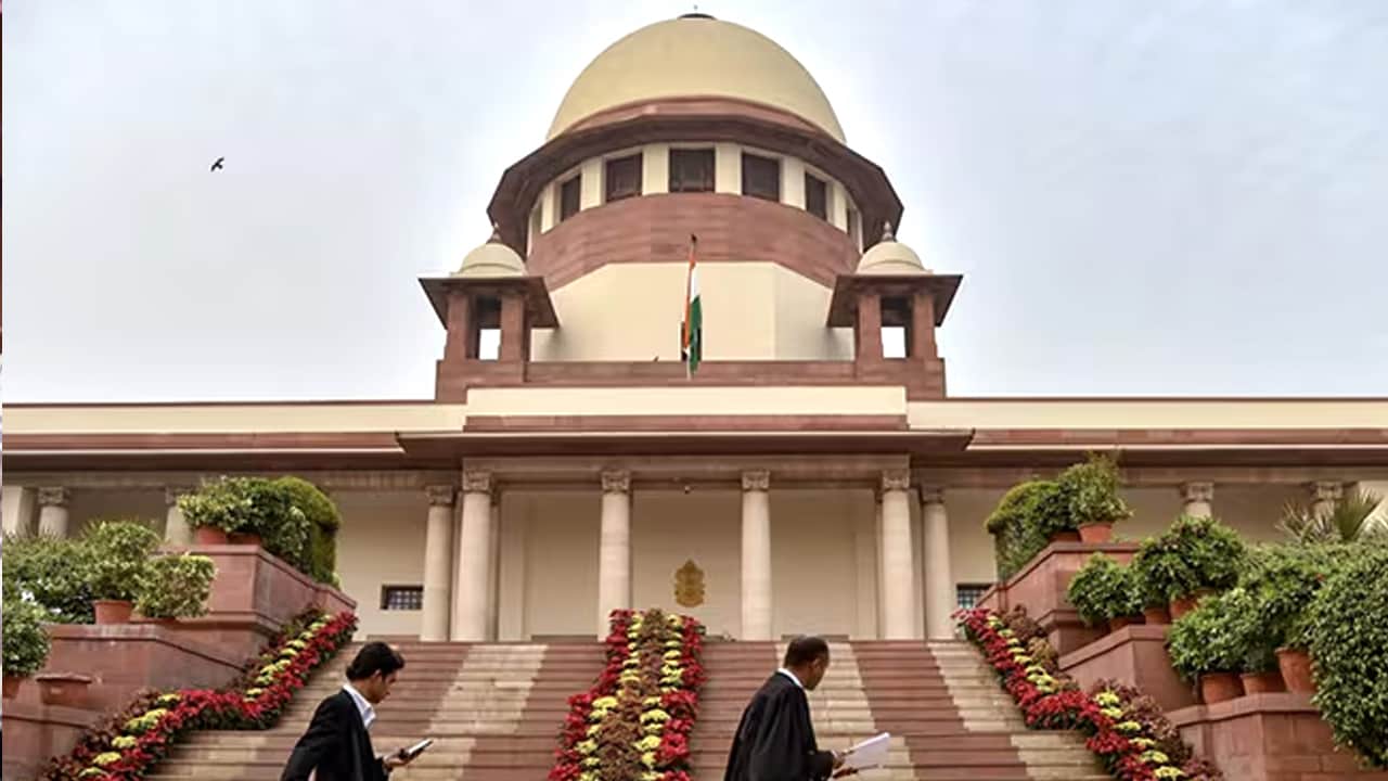"Don't Introduce Third Language In Class 9": Top Court To Centre