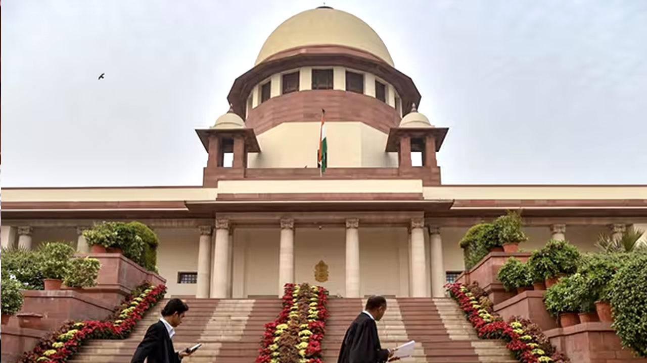 "Don't Introduce Third Language In Class 9": Top Court To Centre