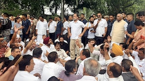 NEET Protest: Rahul Gandhi, Kharge Lead March Towards PM Modi's Residence