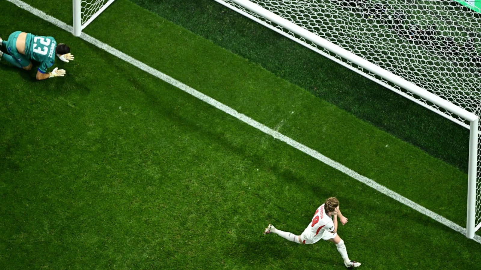 Argentina vs England LIVE Score, FIFA World Cup 2026 Semi-Final: Barcelonas New Signing Stuns Lionel Messis Argentina, England Take 1-0 Lead