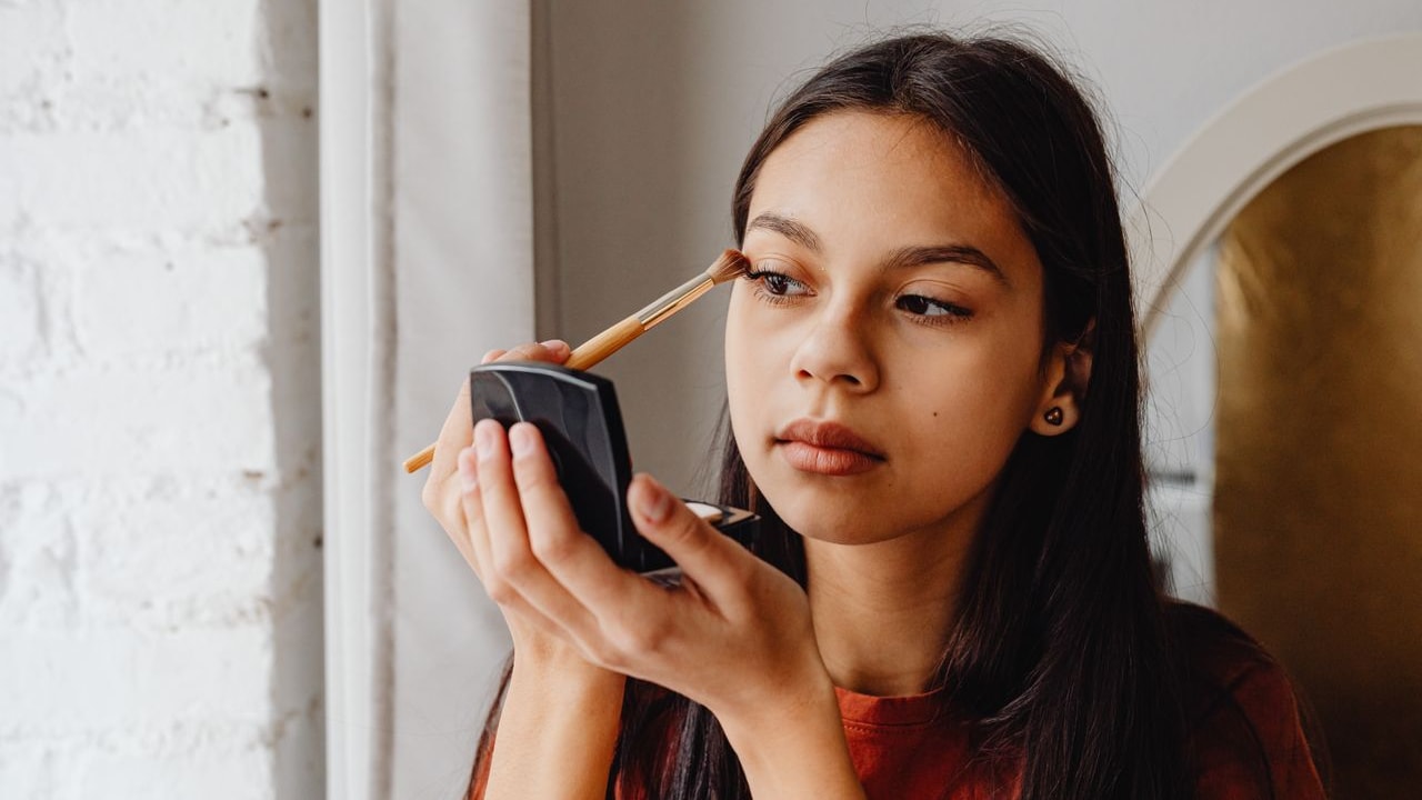 Lazy Girl Makeup Ideas: Easy Beauty Hacks For A Quick Daily Makeup Routine
