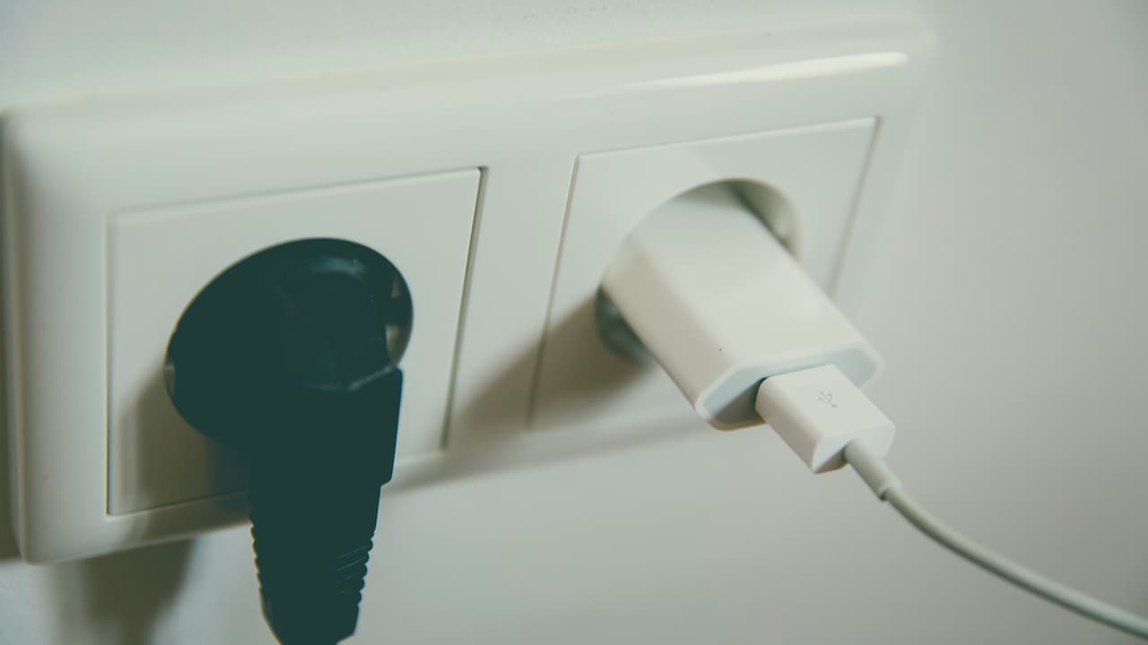 Surge Protector vs Heavy Appliances: What You Need to Know Surge Protector vs Heavy Appliances: What You Need to Know
