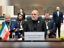 Opinion | The General Who Survived Iran's Darkest Battles: Meet Ahmad Vahidi