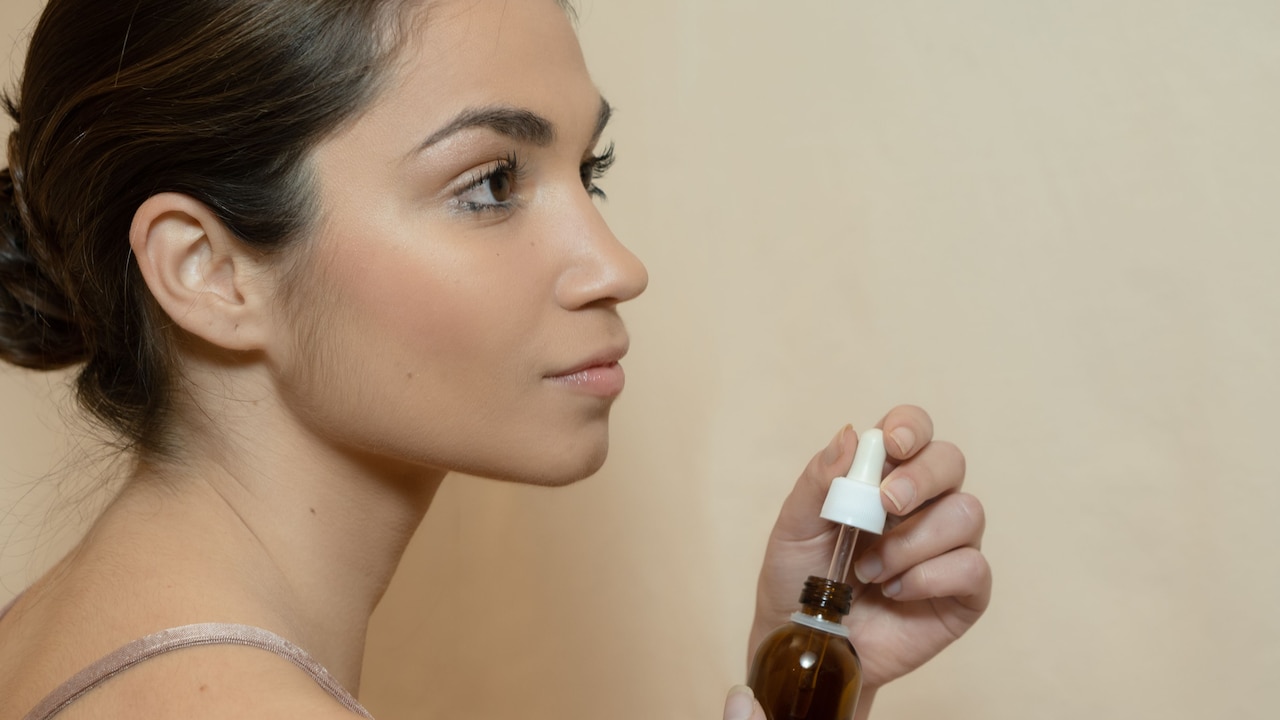 Face Serums Buying Guide: How To Choose Ingredients For Your Skin Concerns Face Serums Buying Guide: How To Choose Ingredients For Your Skin Concerns