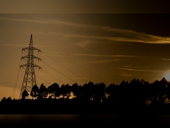 Bahrain And Kuwait Hit By Electricity Outages Amid Regional Tensions