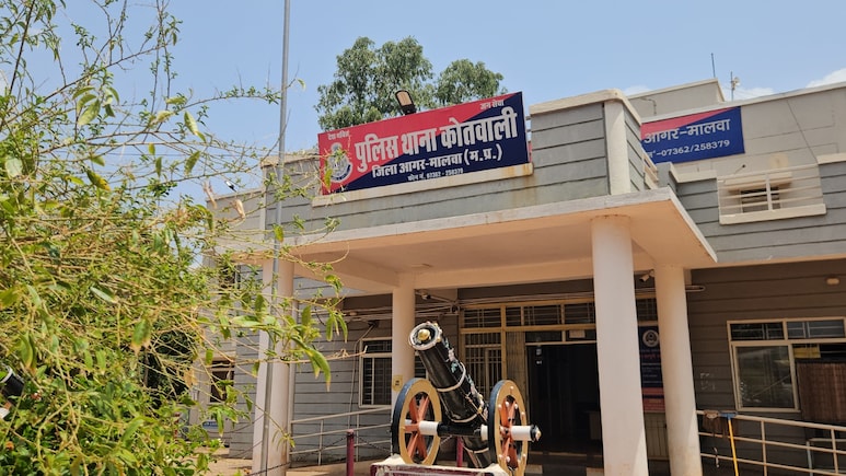 NDPS मामले में MP के 96 पुलिसकर्मियों को कोर्ट से राहत, सेशन कोर्ट ने FIR पर लगाई 'रोक', दोबारा होगी सुनवाई&nbsp;