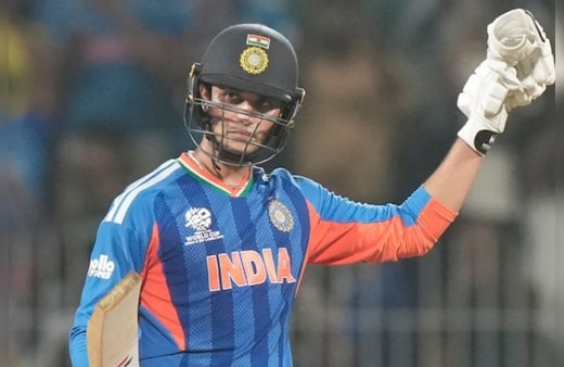 India vs England LIVE Score, 4th T20I: अभिषेक शर्मा ने भी छोड़ा साथ, भारत को लगा तीसरा झटका, संकट में टीम