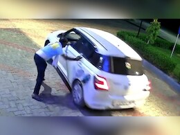 वीड&zwj;ियो: कार में 4 हजार का डलवाया पेट्रोल, पैसा मांगा तो पंप कर्मचारी को घसीटते हुए भाग न&zwj;िकले बदमाश&nbsp;