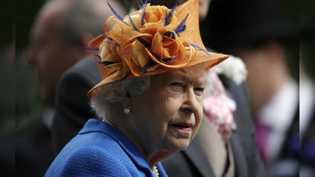 Queen Elizabeth II faced egg attack in New Zealand in 1986
