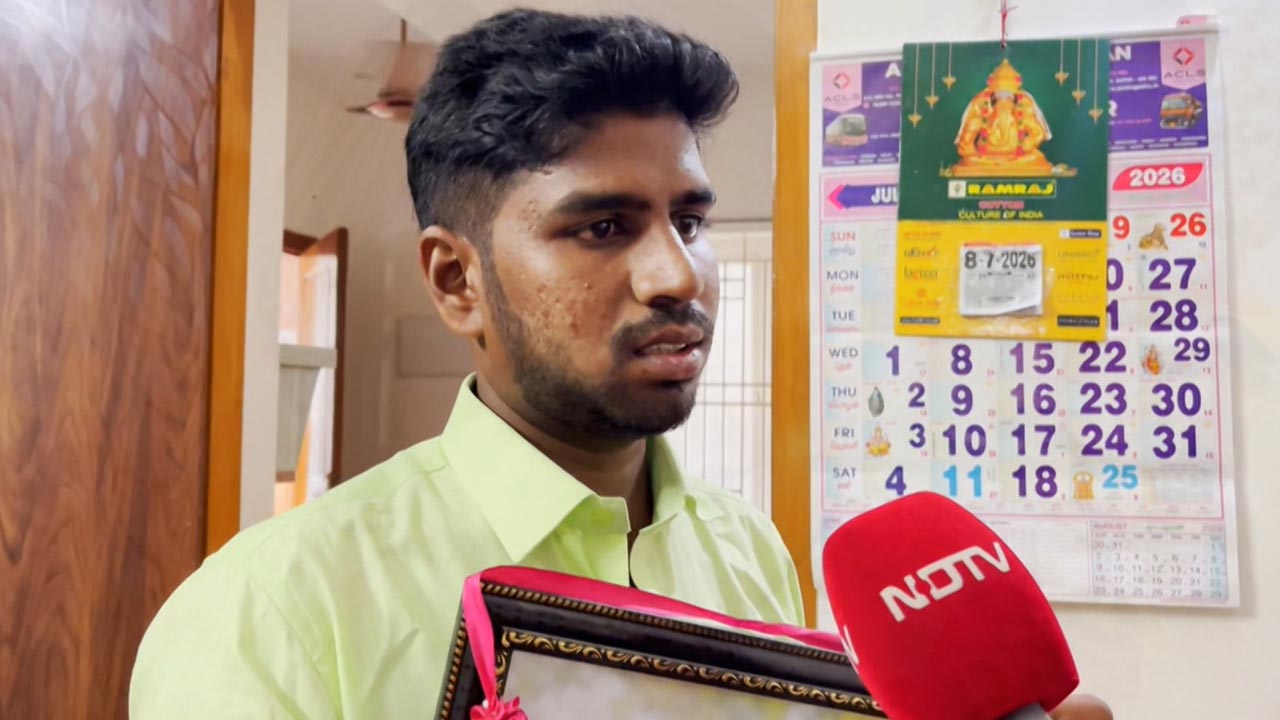 "He Said He Would Come": Karur Stampede Victim's Father On Vijay Visit