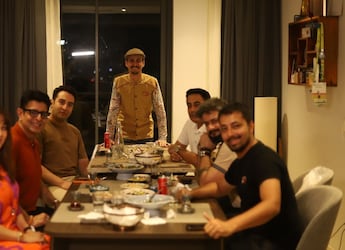 The Revolution Of The Plate: Why India Is Trading Crowded Restaurants For Private Chefs