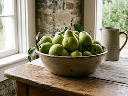 One Green Pear A Day For Constipation? Nutritionist Explains Why It Works