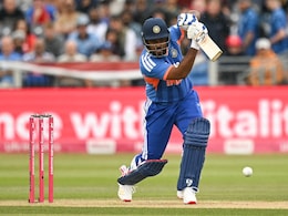 Gautam Gambhir, Ajit Agarkar Slammed Over Big Sanju Samson Call: "Doesn't Feel Right"