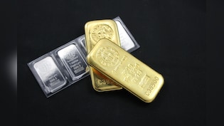 Gold Falls By Rs 2,000, Silver Slumps Rs 7,000 On MCX After Trump Says Iran Ceasefire Is Over