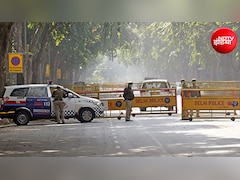 NEET पेपर लीक मार्च से पहले दिल्ली पुलिस का बड़ा आदेश, संसद मार्ग पर बिना अनुमति धरना-प्रदर्शन बैन