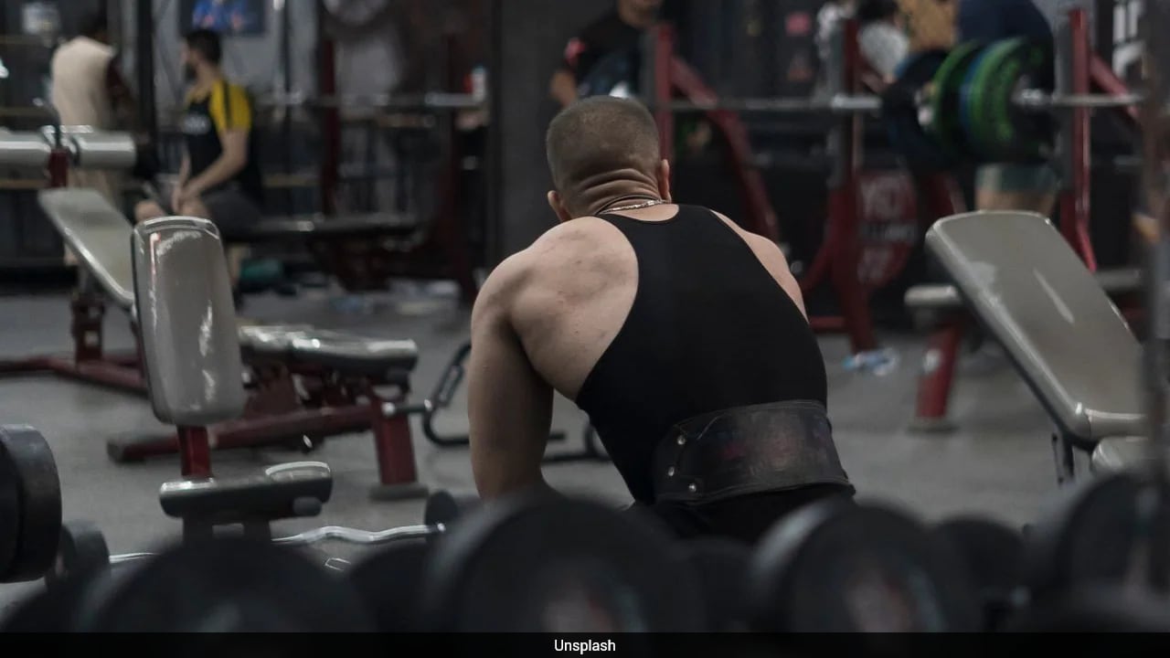 Chinese gym in Hangzhou refunds member after repeated body odour complaints