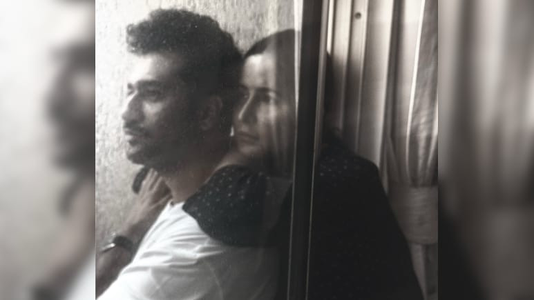 Vicky Kaushal Shares Romantic Monsoon Post With Katrina Kaif