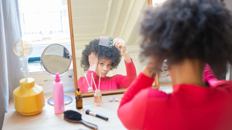 The Beauty Essentials That Keep Your Hair Fresh And Your Lip Colour Flawless All Day