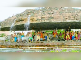 गिरिराज महाराज की शरण में उमड़ा आस्था का सैलाब, मुड़िया पूर्णिमा पर ब्रज हुआ भक्तिमय