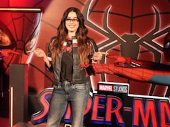 Janhvi Kapoor Pairs Jeans-Tee With Rs 49,000 Miu Miu Sunglasses At <i>Spider-Man Brand New Day</i> Mumbai Premiere
